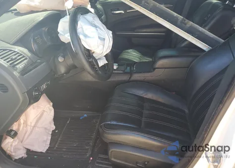 2018 Chrysler 300 S z USA, uszkodzony, nr VIN 2C3CCABG5JH264000